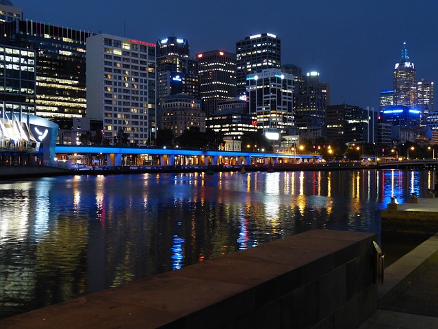 melbourne-214696_640